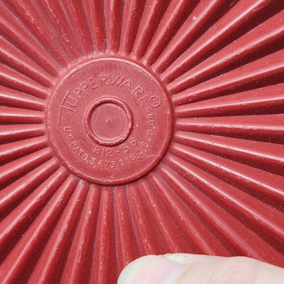 Tupperware Container Lot 4 Bowls 3 Lids Vintage USA Yellow, Orange, Red Fall - Picture 9 of 10